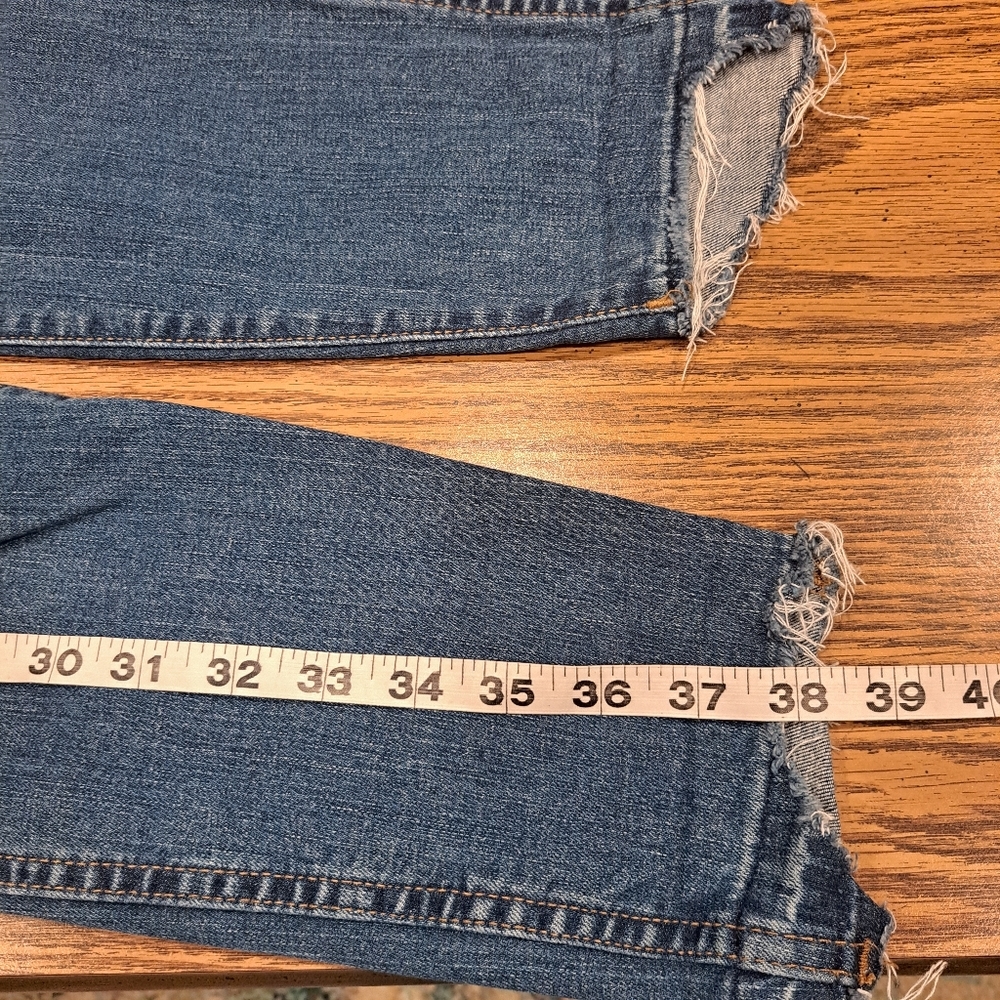 Madewell Curvy High Rise Skinny Jeans: Drop Step Hem Edition - Picture 10 of 11